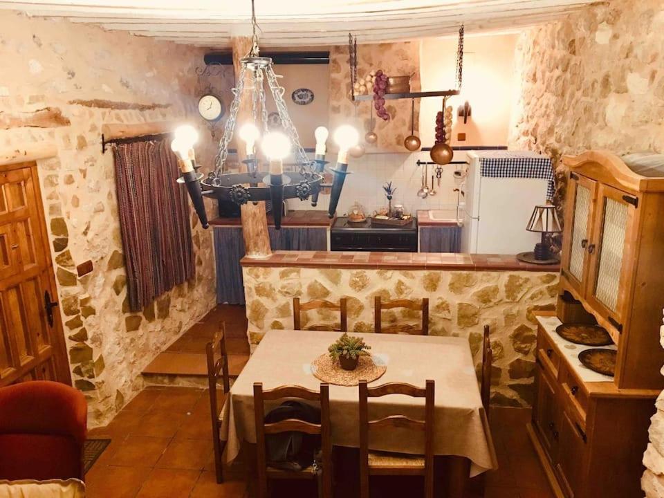Вилла Casa Cueva Araceli Алькала-дель-Хукар Экстерьер фото